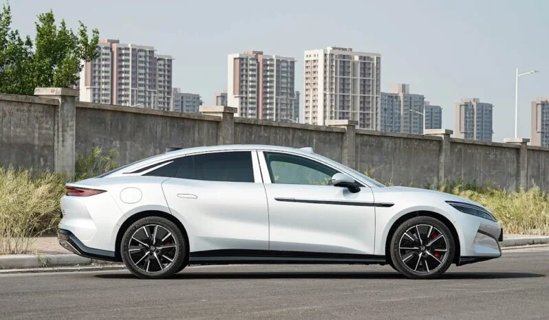 BYD HAN L EV 701KM LiDAR Premium Edition 2025 - Image 4